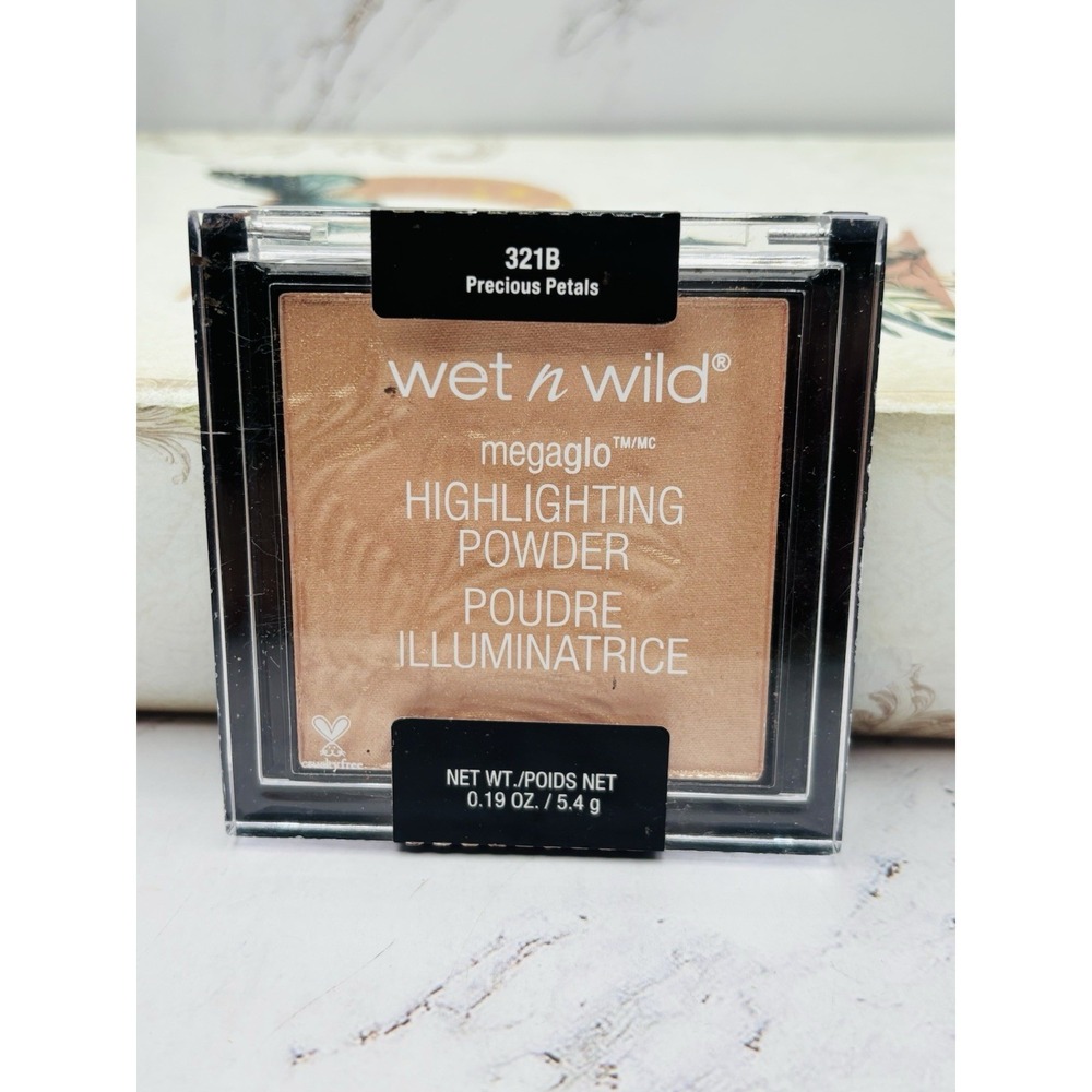 Wet n Wild MegaGlo Highlighting Powder #321B Precious Petals Sealed